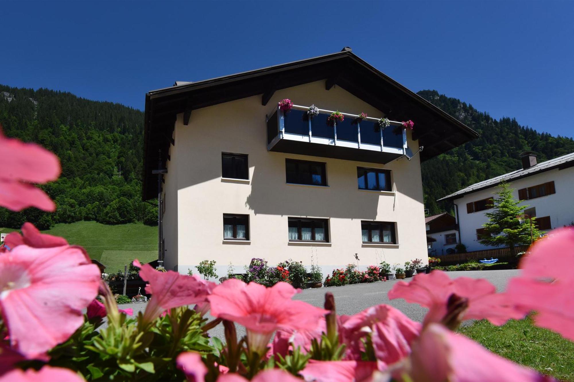 Landhaus Juritsch Klosterle am Arlberg Eksteriør bilde