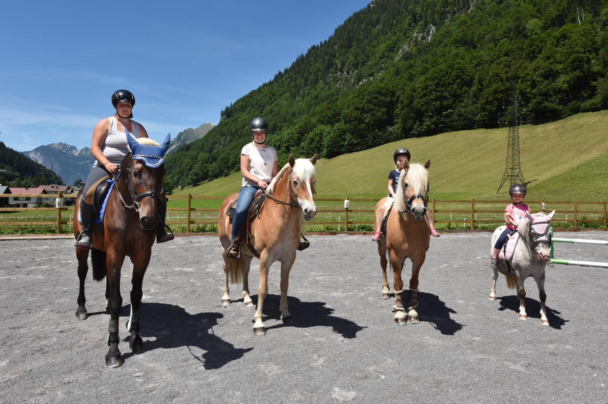 Landhaus Juritsch Klosterle am Arlberg Eksteriør bilde